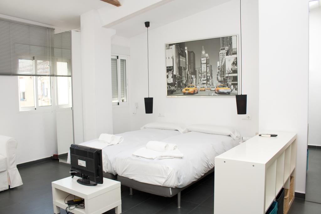 Na Jordana Apartments Валенсия Номер фото